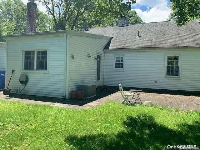 205 Hawthorne Street, Port Jefferson, NY 11777