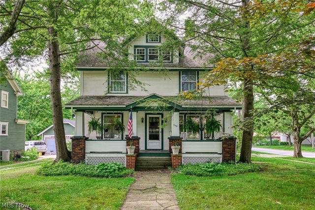 748 E Main Street, Ravenna, OH 44266