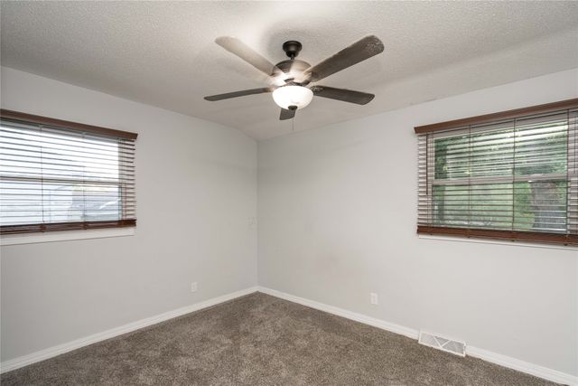 3918 Martin Luther King Jr Parkway, Des Moines, IA 50310