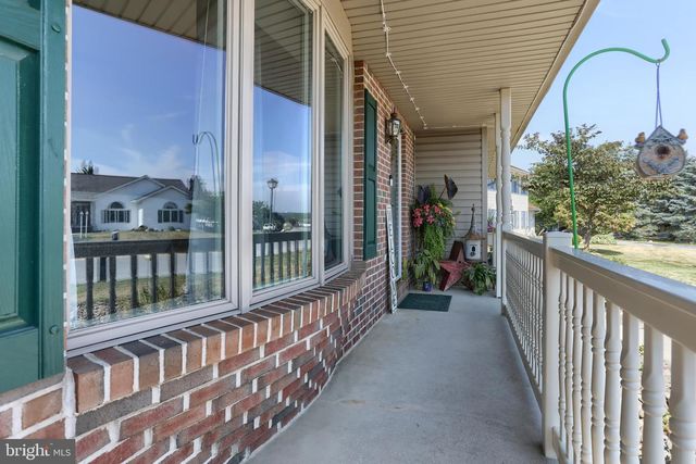 625 PROGRESS AVE, Lebanon, PA 17042