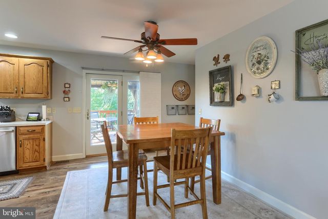 625 PROGRESS AVE, Lebanon, PA 17042