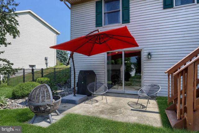 625 PROGRESS AVE, Lebanon, PA 17042