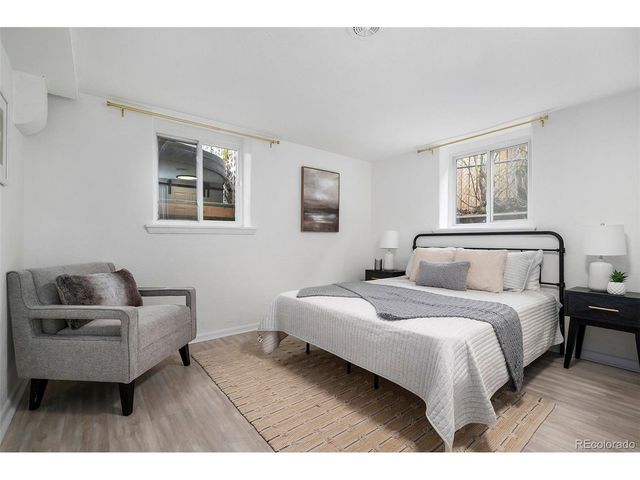 5036 W Moncrieff Pl, Denver, CO 80212