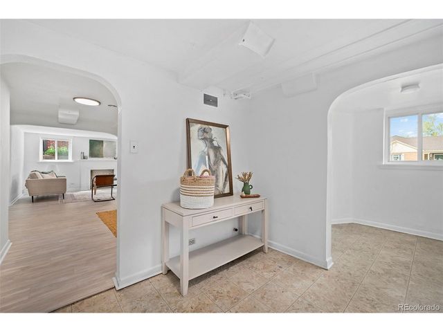 5036 W Moncrieff Pl, Denver, CO 80212