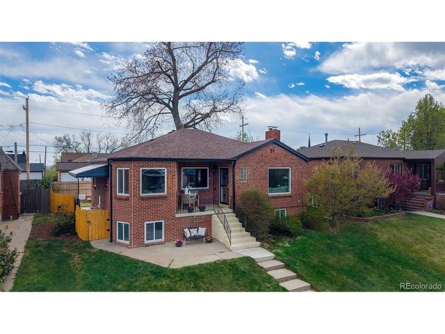 5036 W Moncrieff Pl, Denver, CO 80212