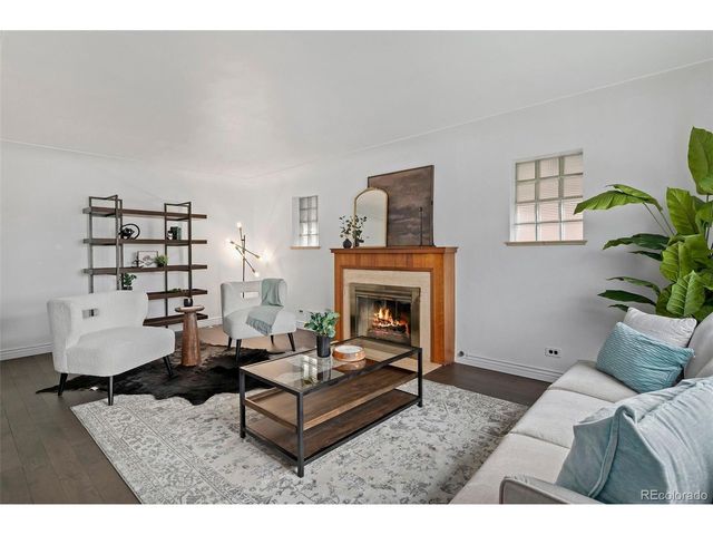 5036 W Moncrieff Pl, Denver, CO 80212