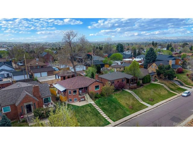 5036 W Moncrieff Pl, Denver, CO 80212