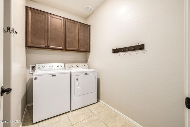 274 E VICENZA Drive, San Tan Valley, AZ 85140