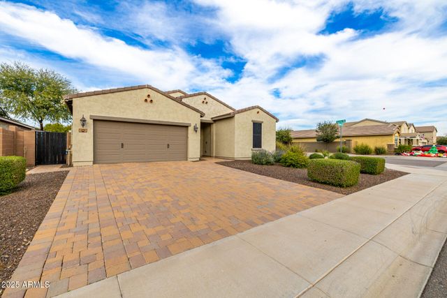 274 E VICENZA Drive, San Tan Valley, AZ 85140