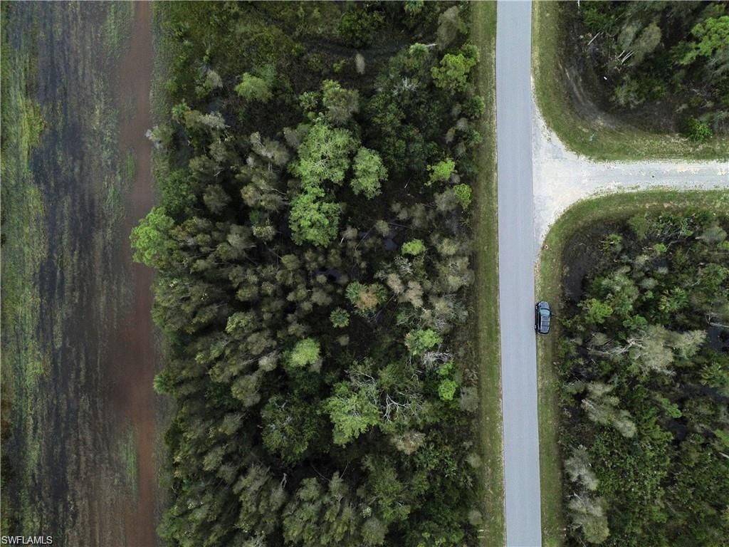 486 Westchester DR, Lehigh Acres, FL 33972