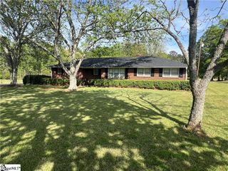 1302 Anderson Street, Belton, SC 29627
