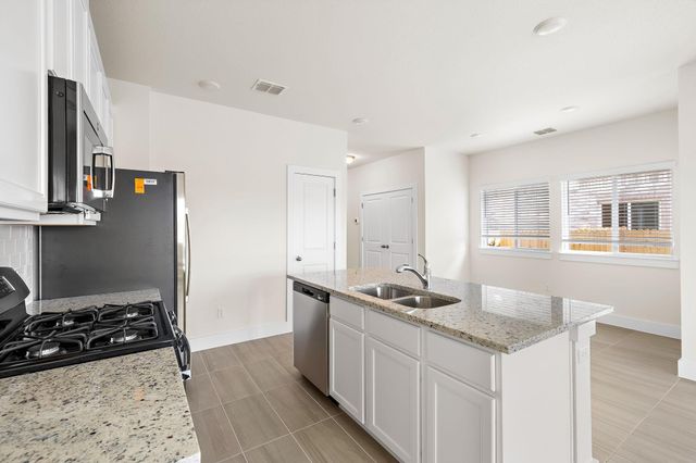 138 Yearling WAY, Georgetown, TX 78626