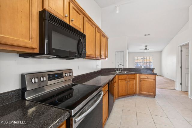 108236 Kapalama Drive, Diamondhead, MS 39525