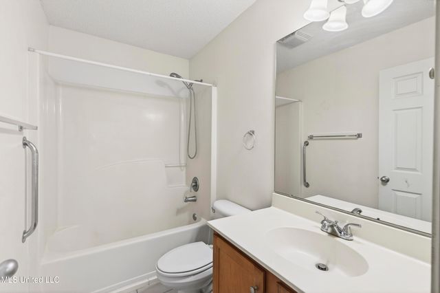 108236 Kapalama Drive, Diamondhead, MS 39525