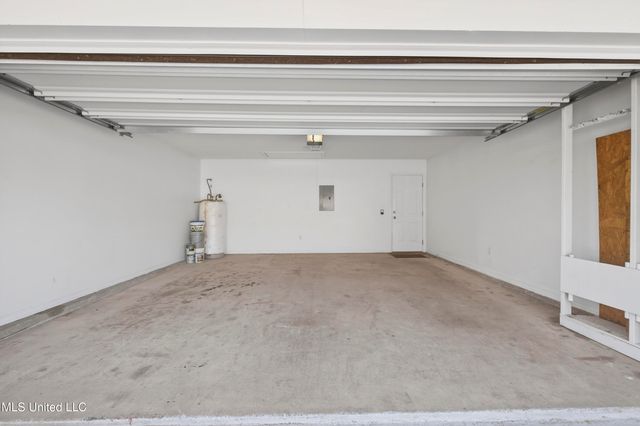 108236 Kapalama Drive, Diamondhead, MS 39525