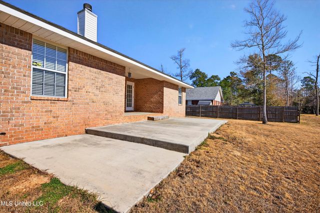 108236 Kapalama Drive, Diamondhead, MS 39525