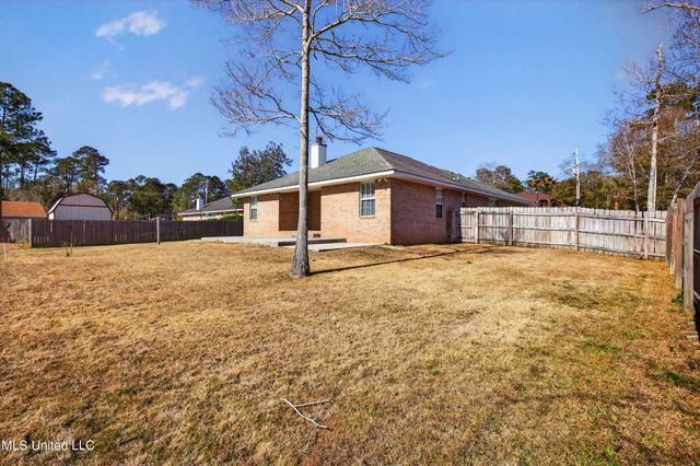 108236 Kapalama Drive, Diamondhead, MS 39525