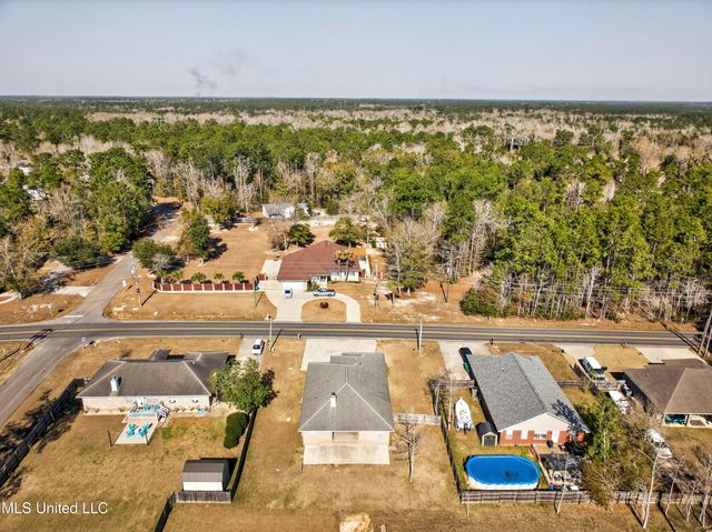 108236 Kapalama Drive, Diamondhead, MS 39525