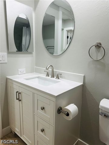 15320 Moonraker CT 209, North Fort Myers, FL 33917