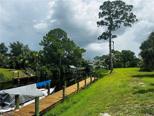 15320 Moonraker CT 209, North Fort Myers, FL 33917