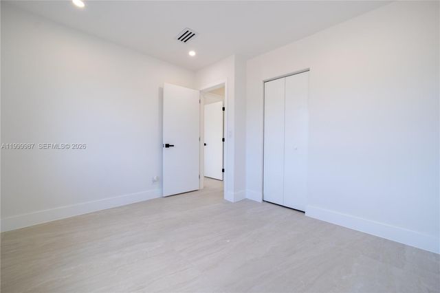 8220 SW 29th St, Miami, FL 33155