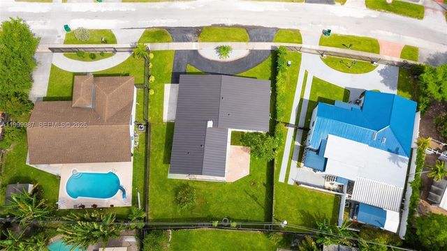 8220 SW 29th St, Miami, FL 33155