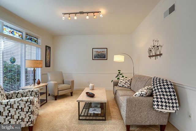 4999 AMELIAS PATH E, Mechanicsburg, PA 17050