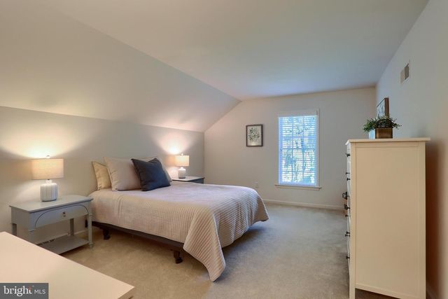 4999 AMELIAS PATH E, Mechanicsburg, PA 17050