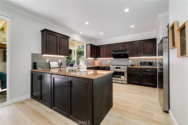 85 Quail Cyn, Irvine, CA 92618
