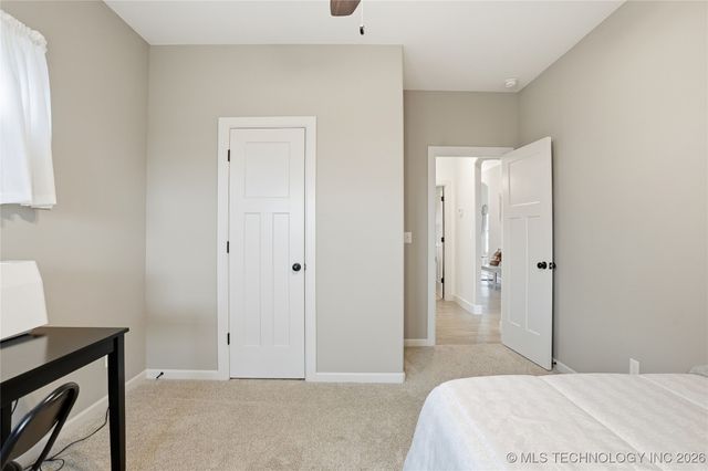 505 S Buffalo Avenue, Skiatook, OK 74070