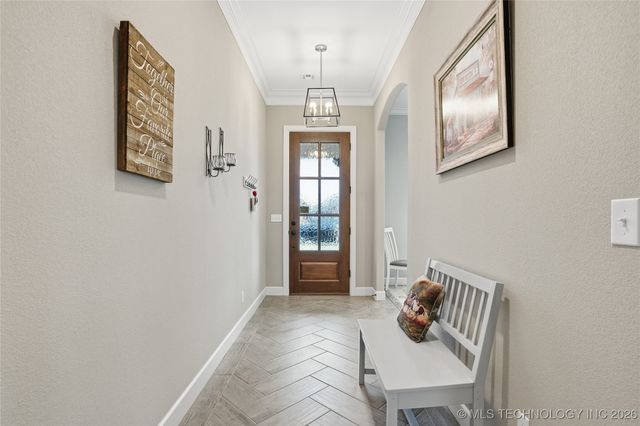 505 S Buffalo Avenue, Skiatook, OK 74070