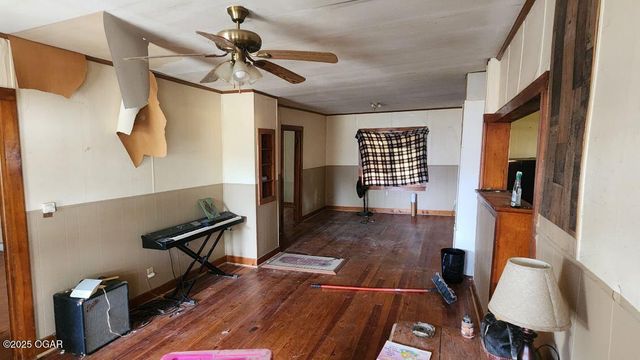 803 W Country Road, Columbus, KS 66725