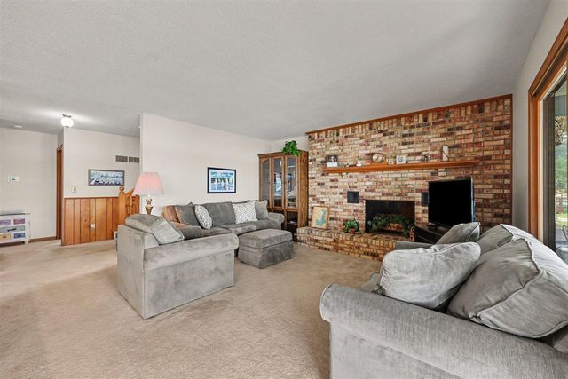 8820 Cherry Point Road, Manitou Beach, MI 49253