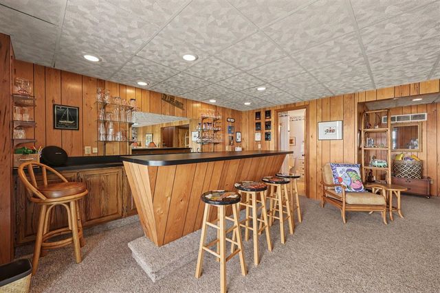 8820 Cherry Point Road, Manitou Beach, MI 49253