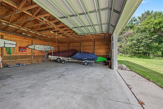 8820 Cherry Point Road, Manitou Beach, MI 49253