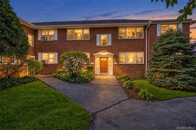 121 N Broadway 22K, White Plains, NY 10603