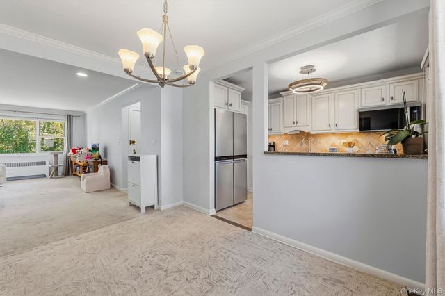 121 N Broadway 22K, White Plains, NY 10603