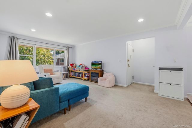121 N Broadway 22K, White Plains, NY 10603