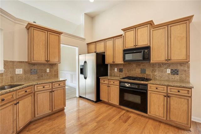 738 York View Drive, Auburn, GA 30011