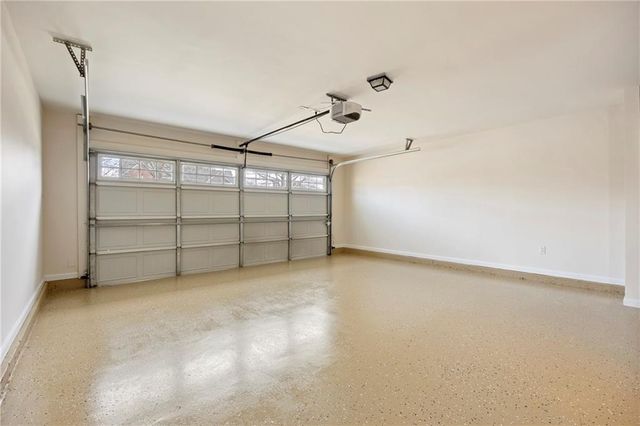 738 York View Drive, Auburn, GA 30011