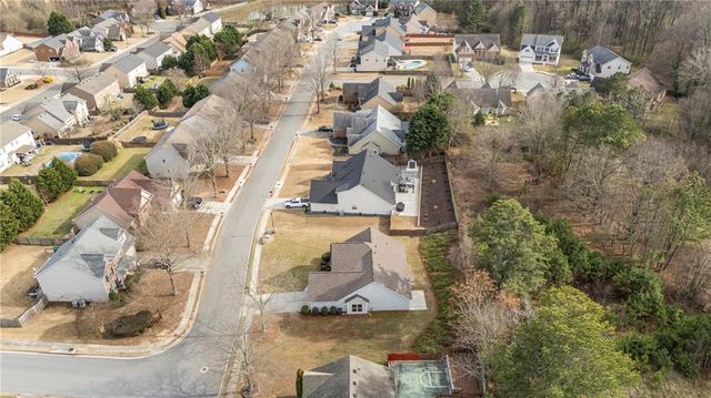 738 York View Drive, Auburn, GA 30011