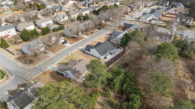 738 York View Drive, Auburn, GA 30011