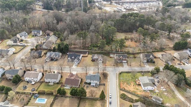 738 York View Drive, Auburn, GA 30011