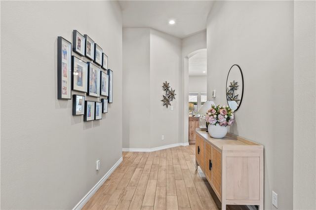 7622 Dr Hector P Garcia Dr, Corpus Christi, TX 78414