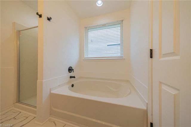 884 Jennifer Lane, High Point, NC 27265