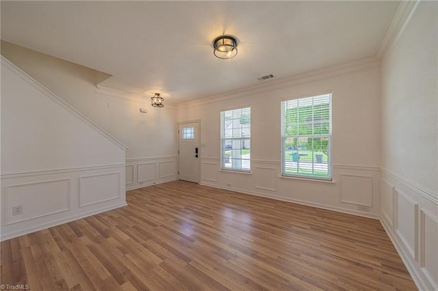 884 Jennifer Lane, High Point, NC 27265