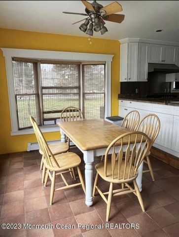 294 Roosevelt Avenue, Oakhurst, NJ 07755