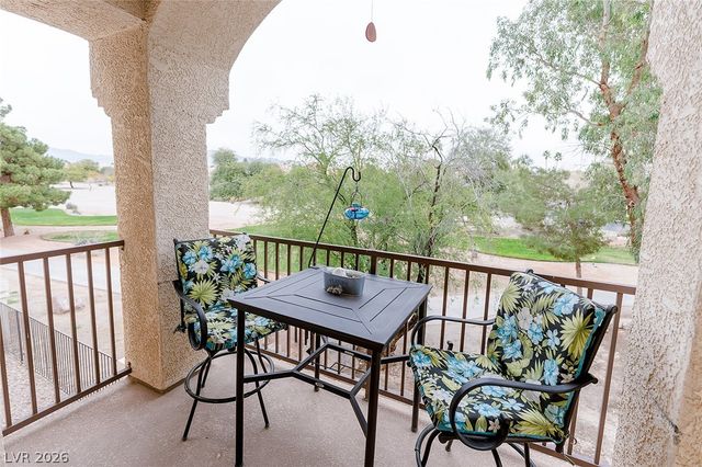 4920 Black Bear Road 204, Las Vegas, NV 89149