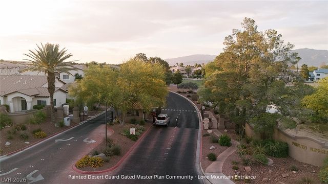 4920 Black Bear Road 204, Las Vegas, NV 89149