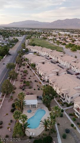 4920 Black Bear Road 204, Las Vegas, NV 89149